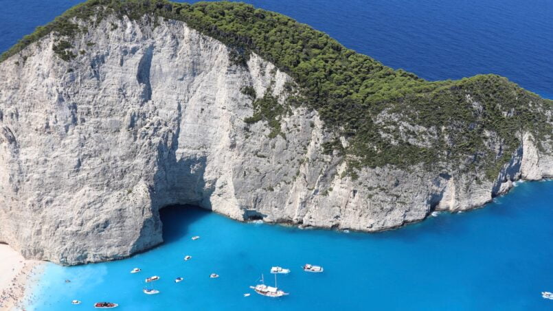 The Ionian islands are the ideal option if you are looking for flourishing landscapes, beautiful beaches, and a mix of cosmopolitan and traditional influences. Kerkyra, Kefalonia, Ithaki, Paxoi, and the rest of the Ionian islands are known for their delicious food, crystal clear waters, and full of history and culture villages.