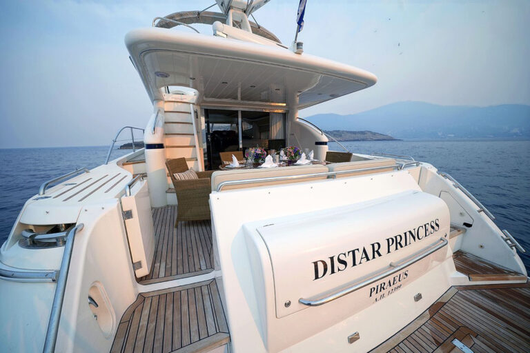 princess65-yachtservices.gr. (8)